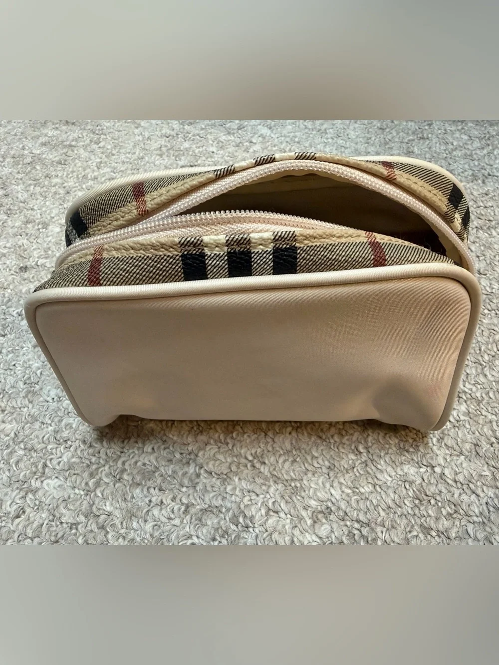 Burberrys Beige & Nova Check Cosmetic Pouch